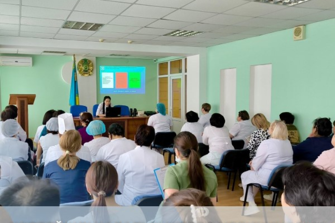 Кеше біздің ауруханада мейірбикелерге арналған жоспарлы семинар өткізілді!